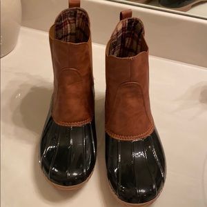 Duck Boots